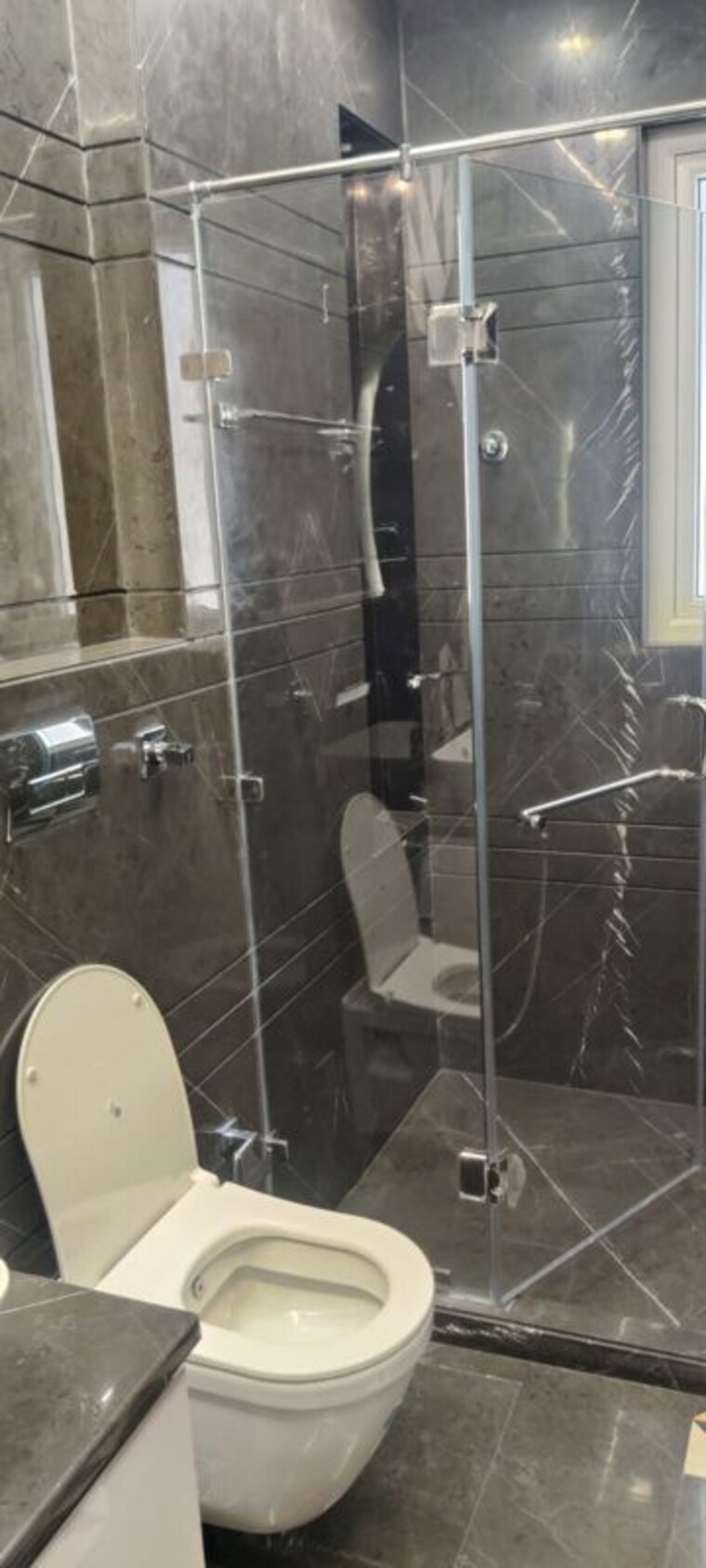 Bathroom, greater kailash ii 4 Bedroom 2700 Sq.Ft. Builder Floor In Greater Kailash ii Delhi 9948005