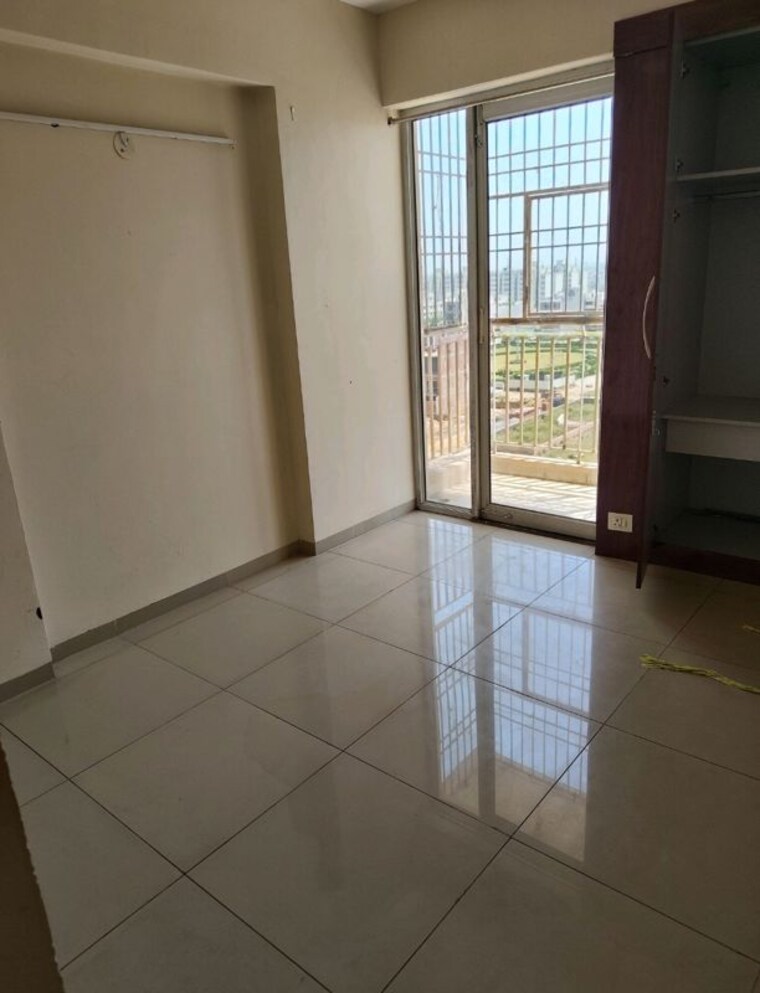 Bedroom, wave-dream-homes 1 Bedroom 580 Sq.Ft. Apartment In Wave City Ghaziabad 10344024