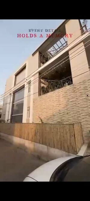 6 BHK Independent House – Exterior View View at Sector 44 - for Sale