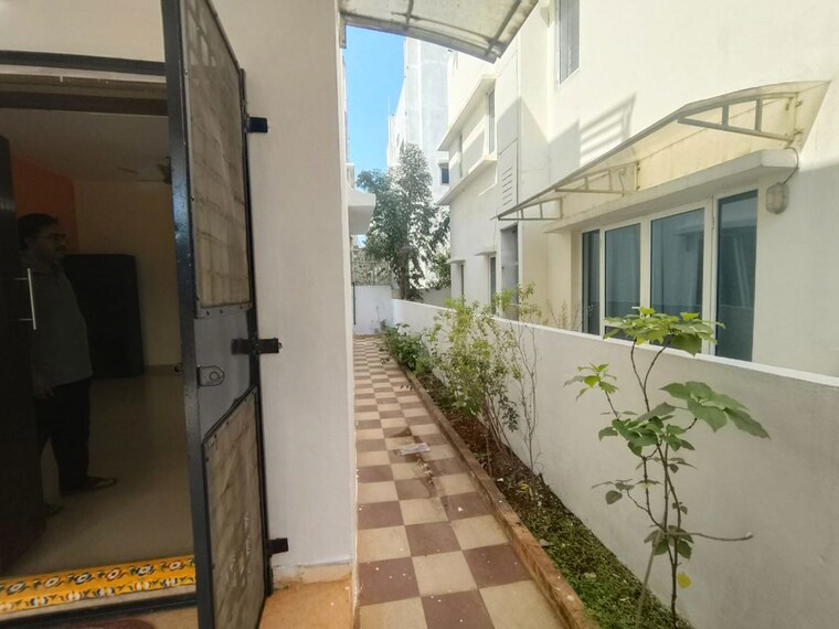 Balcony, indu-aranya 3 Bedroom 2650 Sq.Ft. Villa In Nagole Hyderabad 10344031