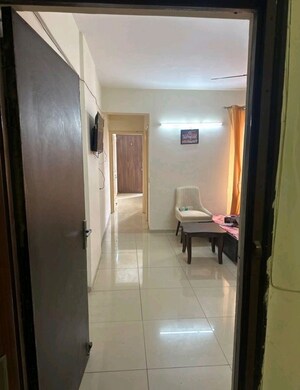 1 BHK Apartment – Entrance View at Wave Dream Homes, Wave City - for Rent
