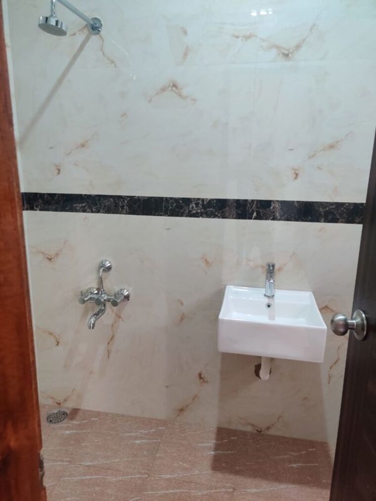 Bathroom, bilekahalli 3 Bedroom 1500 Sq.Ft. Builder Floor In Bilekahalli Bangalore 10187709