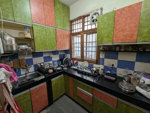 Kitchen in 2 BHK Builder Floor at Sector 31 – for Rent