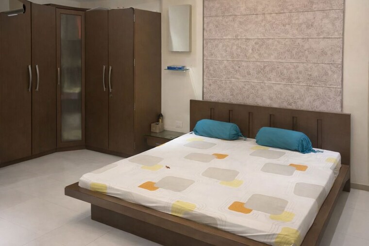 Bedroom, ashok nagar 5 Bedroom 2400 Sq.Ft. Apartment In Ashok Nagar Pune 10344078