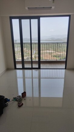 2.5 BHK + Pooja Room Apartment For Rent in Lodha Casa Supremo