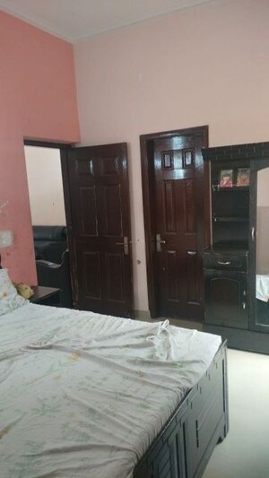 Bedroom in 3 BHK Villa at Paramount Golfforeste Villas, Zeta I Greater Noida – for Rent