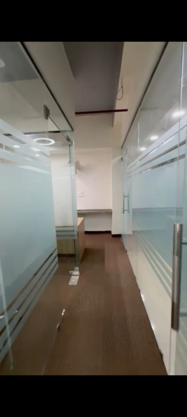 undefined, sector 2 Commercial Office Space 1000 Sq.Ft. In Sector 2 Noida 10344080