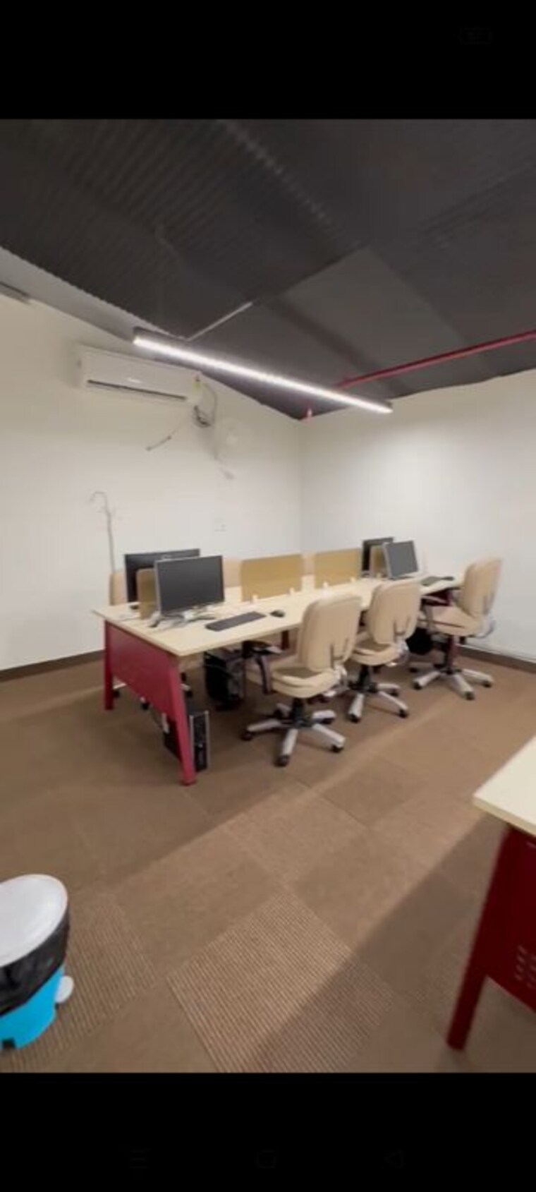 Team Area, sector 2 Commercial Office Space 1000 Sq.Ft. In Sector 2 Noida 10344080