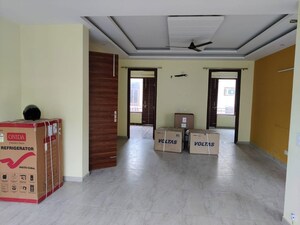 Living Room in 1.5 BHK Apartment at Palm Residency Chhatarpur, Chattarpur – for Rent