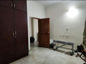 Living Room in 3 BHK Apartment at Sriram Nagar – for Rent