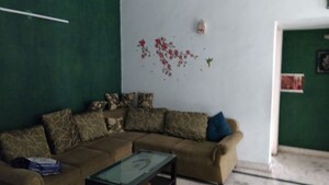 Living Room in 2 BHK Apartment at Jayanagar – for Rent