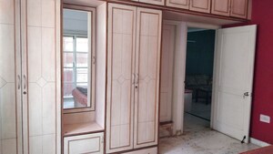 Furnished Amenities in 2 BHK Apartment at Jayanagar – for Rent