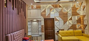 Room in 6+ BHK Villa at Gomti Nagar – for Sale