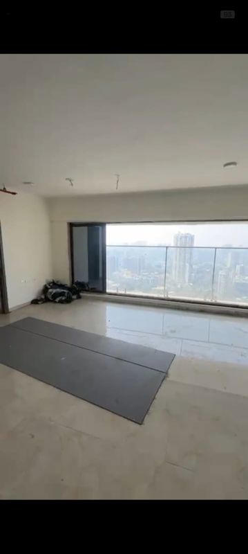 2 BHK Apartment For Sale in Goregaon East
