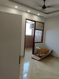 2 BHK Builder Floor For Rent in Lajpat Nagar 4