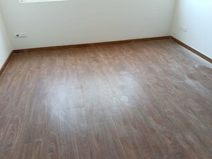 Room in 3.5 BHK Apartment at Godrej Air Sector 85, Sector 85 – for Sale
