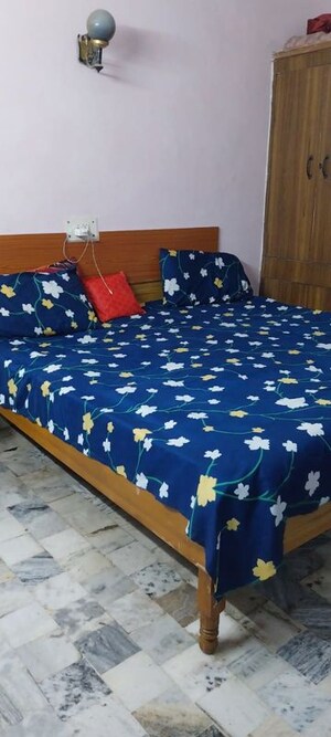 Bedroom in 3.5 BHK Villa at Sector 31 – for Rent