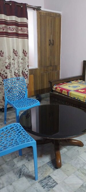 Bedroom in 3.5 BHK Villa at Sector 31 – for Rent