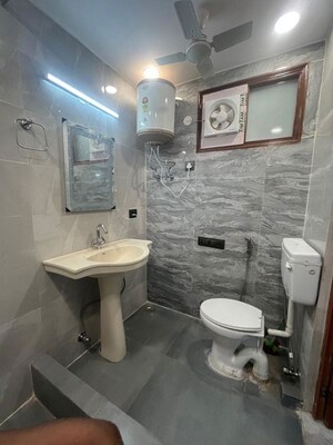 Bathroom in 2 BHK Builder Floor at Saket – for Rent