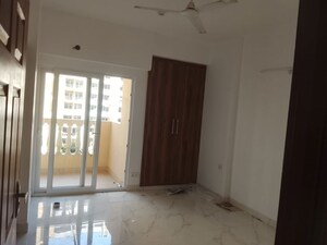 3 BHK Apartment For Rent in Purvanchal Royal City II, Chi V Greater Noida
