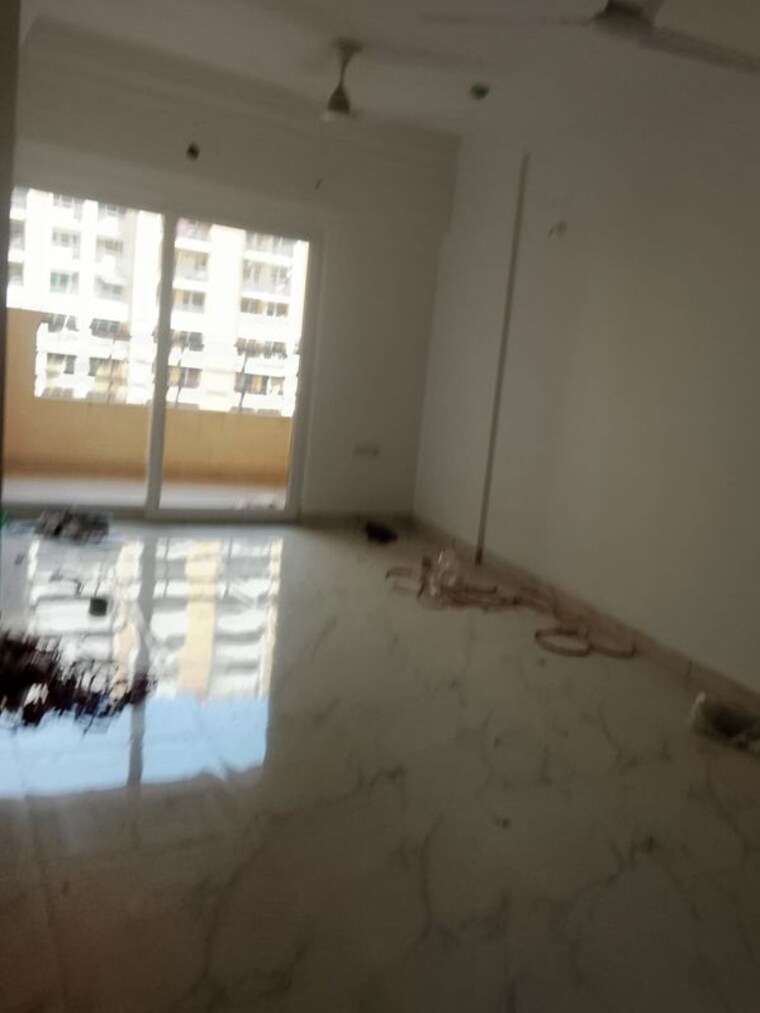 Room, purvanchal-royal-city-ii 3 Bedroom 1349 Sq.Ft. Apartment In Chi V Greater Noida Greater Noida 10344232