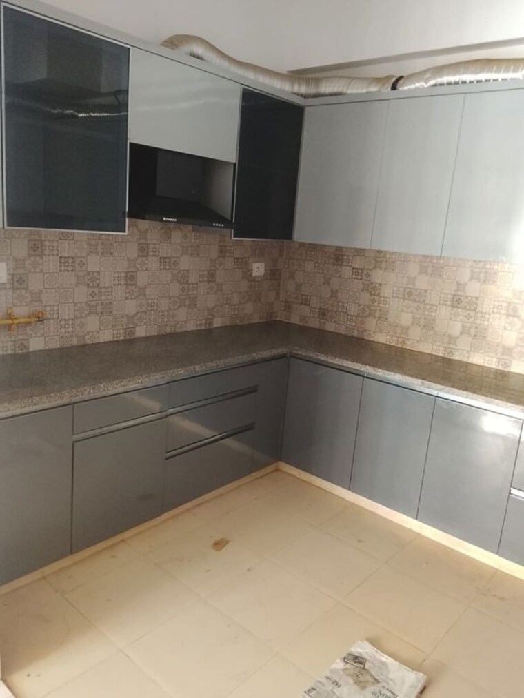 Kitchen, purvanchal-royal-city-ii 3 Bedroom 1349 Sq.Ft. Apartment In Chi V Greater Noida Greater Noida 10344232