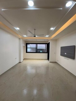 3 BHK + Pooja Room,Study Room Apartment For Rent in Lok Vihar