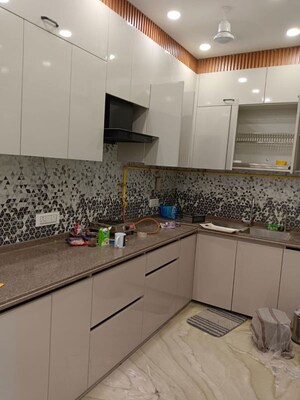 Kitchen in 2 BHK Builder Floor at Amar Colony – for Rent