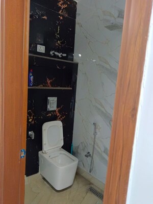 Bathroom in 2 BHK Builder Floor at Amar Colony – for Rent