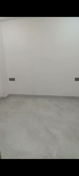Room in 2 BHK Builder Floor at Sai Kunj New Palam  vihar, New Palam Vihar Phase 3 – for Rent
