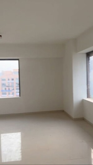 Room in  Office Space at Sola – for Rent