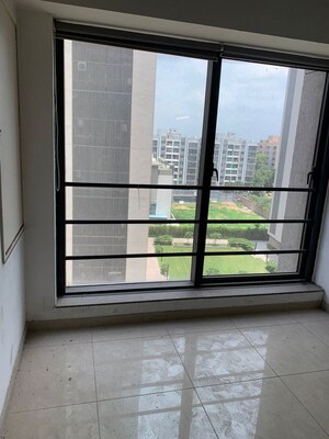  Office Space For Rent in Shilaj