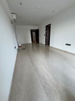 2 BHK + Pooja Room,Servant Room Apartment For Sale in Lodha The Park