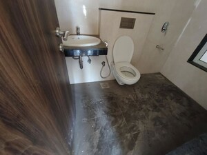 Bathroom in 2 BHK Apartment at Sheth Avante, Kanjurmarg West – for Rent