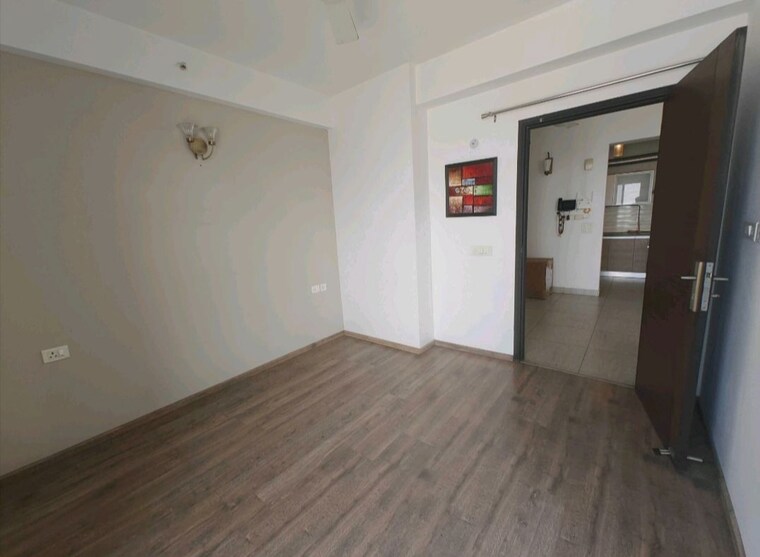Room, aba-cleo-county 3 Bedroom 1827 Sq.Ft. Apartment In Sector 121 Noida 10334451