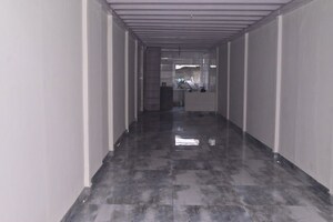 Room in  Shop at Vakola – for Rent