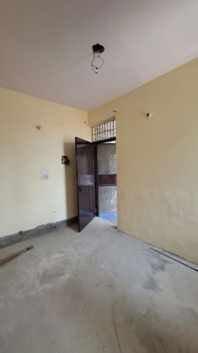 Room, sector 10 greater noida 1 Bedroom 30 Sq.Mt. Apartment In Sector 10 Greater Noida Greater Noida 10344483