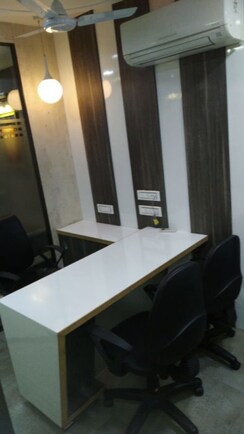 Office Space For Rent in Thaltej