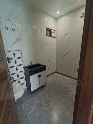 Bathroom in 3 BHK Builder Floor at Green Fields Colony – for Sale