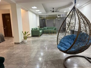 Parking in 3 BHK Apartment at Omaxe Heights, Sector 86 – for Sale