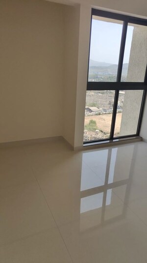 Room in 2.5 BHK Apartment at Lodha Casa Supremo, Mira Road East – for Rent