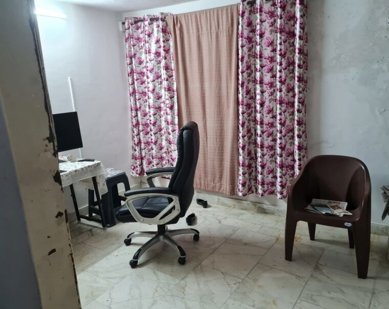 Bedroom, sector 18 3 Bedroom 2000 Sq.Ft. Builder Floor In Sector 18 Chandigarh 10344603