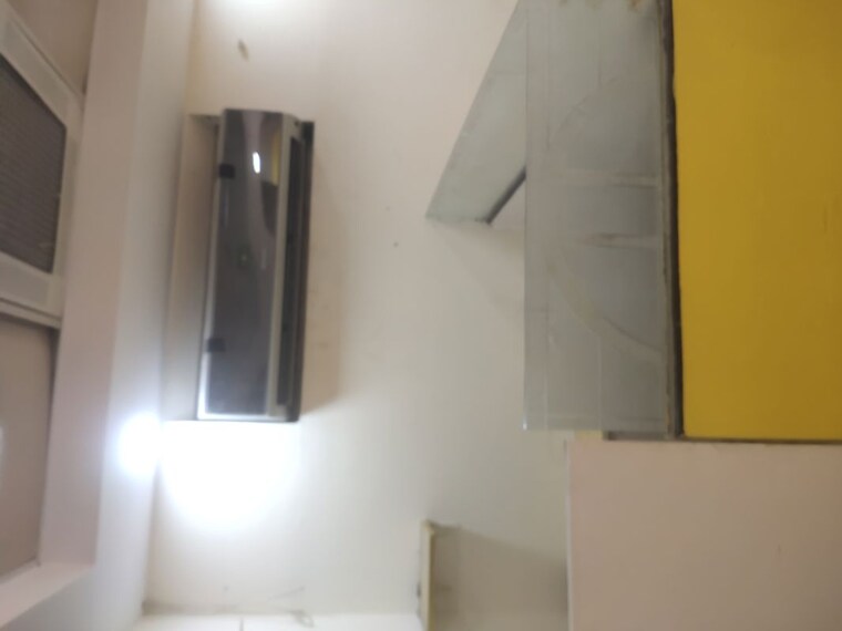 Room, inizio Commercial Office Space 1500 Sq.Ft. In Andheri East Mumbai 10344619