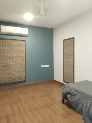 Room in 2 BHK Apartment at Sarita Vihar – for Rent
