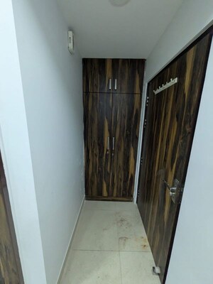 Building Lobby in  Pg at Sector 57 – for Rent