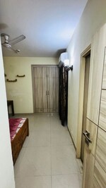3.5 BHK + Servant Room 1430 Sq.Ft. Apartment in Jaypee Greens AMAN II