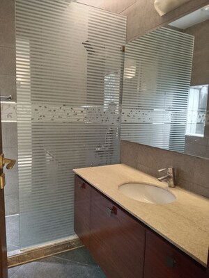 Team Area in 4 BHK Apartment at Vasant Vihar – for Rent