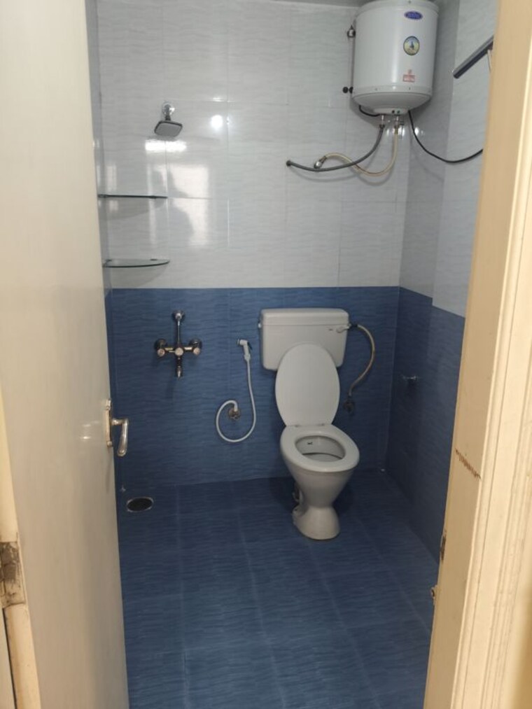Bathroom, sri-sai-residency-kadubeesanahalli 2 Bedroom 1200 Sq.Ft. Apartment In Kadubeesanahalli Bangalore 10344681