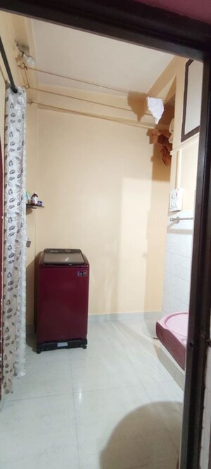 Furnished Amenities in 2 BHK Apartment at Sawant Vihar, Katraj – for Rent