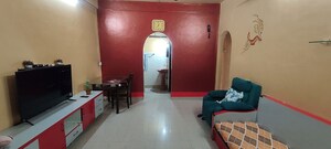 Living Room in 2 BHK Apartment at Sawant Vihar, Katraj – for Rent